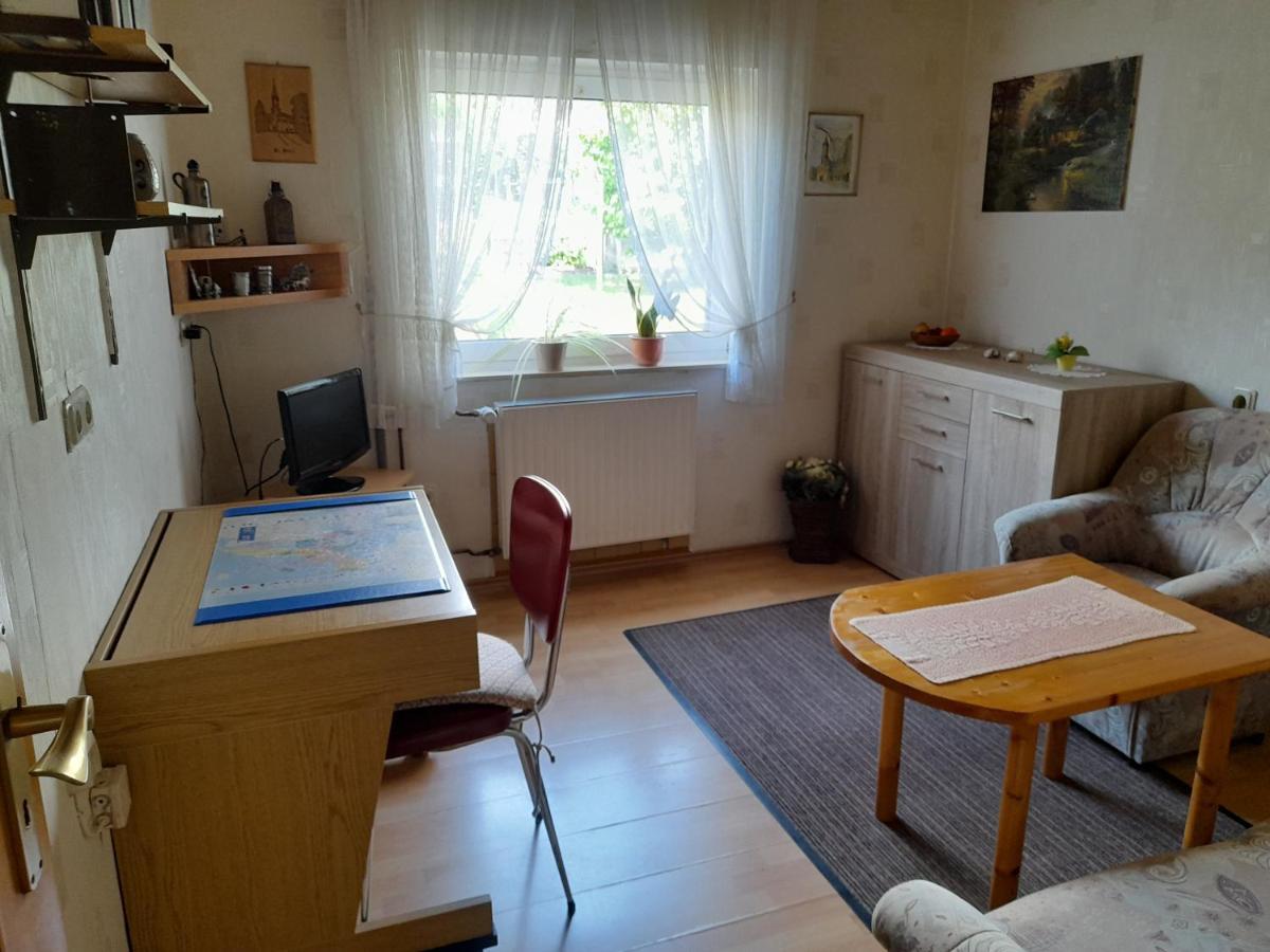 Ferienwohnung Woelbert Altendiez Eksteriør billede